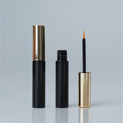 prázdna fľaštička na očné linky so štetcom